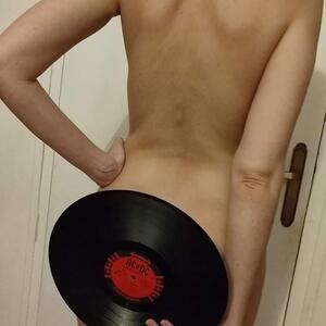 Prettynudes MYM