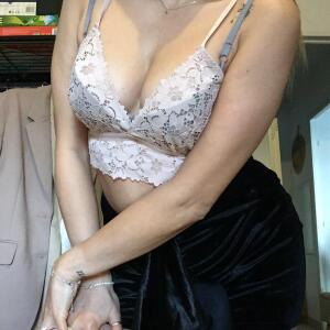 Professeur-sexy MYM