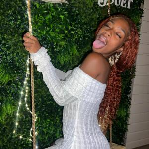 Queen_alii MYM