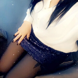Queenxxemi MYM