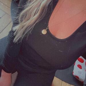 Queeny_sexyy MYM