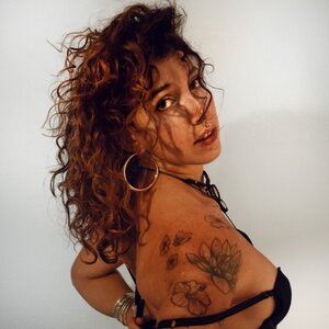 Rebelle_lion_nue MYM