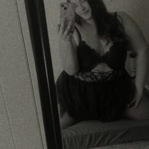 Red_vixen22 MYM