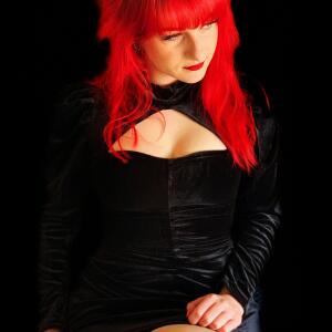 Redwife MYM
