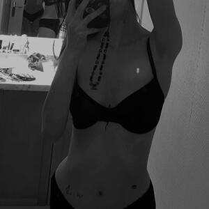 Reine_lili MYM