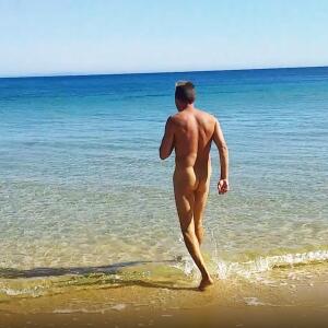 Rickygoesnaked MYM