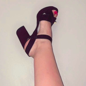 Roberta75_feet MYM