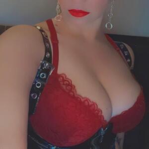 Rocknrollqueen456351 MYM