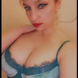 Rocknrollqueen456351 MYM
