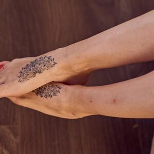 Romy_tattooed_feet MYM
