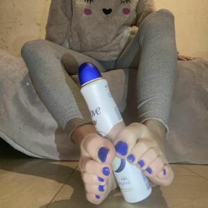 Roxane_joliefeet MYM