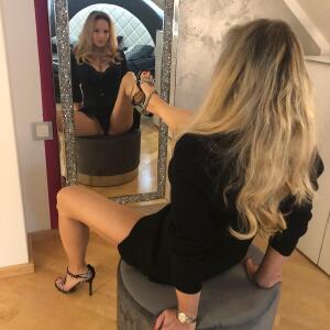 Roxanne_austria MYM