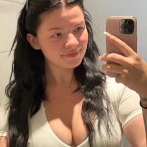 Roxi_black MYM
