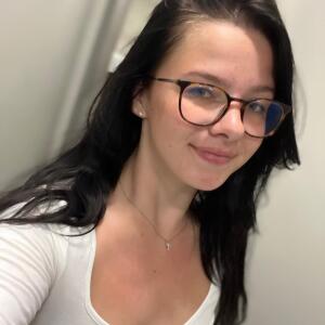 Roxi_black MYM