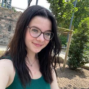 Roxi_black MYM