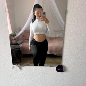 Roxi_black MYM