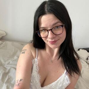 Roxi_black MYM