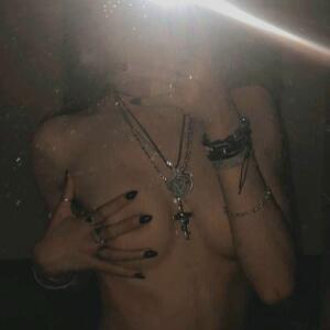 Salyl33 MYM