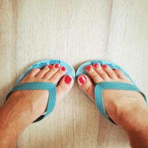 Sandra-feet-model MYM
