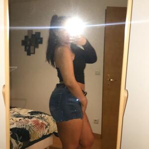 Sannah_beurette MYM