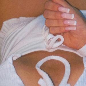 Sara_s69 MYM