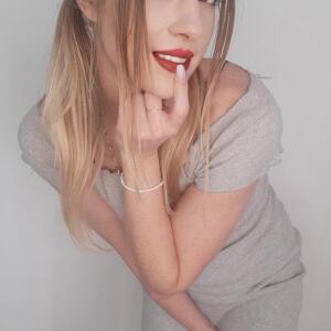 Sarah__lc_ MYM