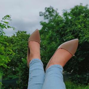 Sarah_off860 MYM