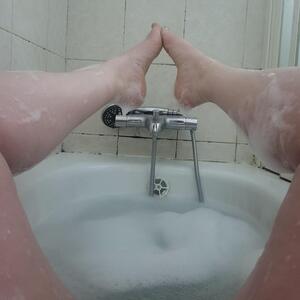 Sassy18_feet MYM