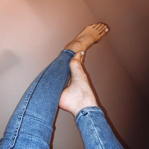 Secret_feet_lover MYM