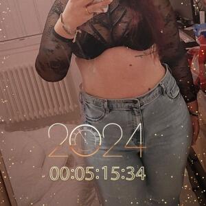 Senorita-curvy MYM
