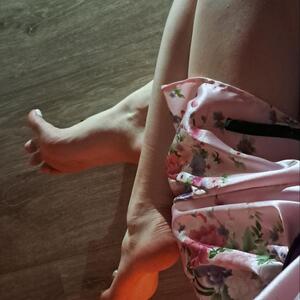 Sexy_feets_cosplayer MYM