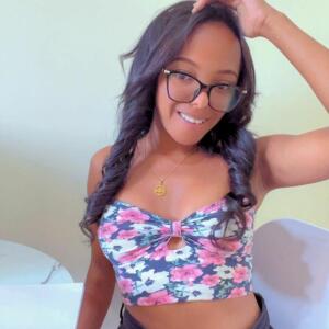 Sexycaroline MYM