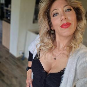 Sexyhappymilf MYM