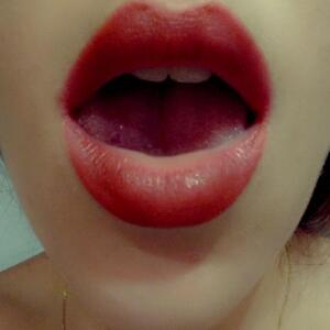 Sexyredmouth MYM