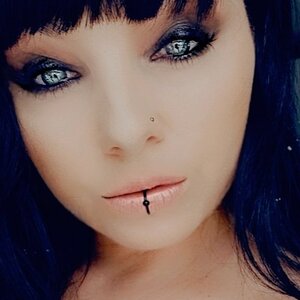 Shanna_x2 MYM