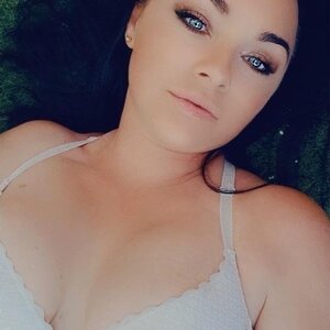 Shanna_x2 MYM