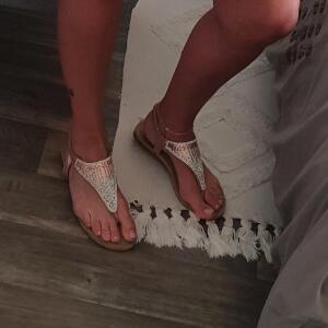 Shany-feet MYM