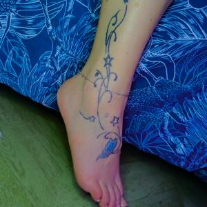 Shany-feet MYM