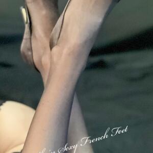 Shy_n_sexy_french_feet MYM