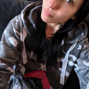 Skinnybitch_elinamj MYM