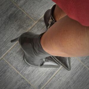 Skitelove MYM