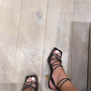 Soukaina_chienne MYM