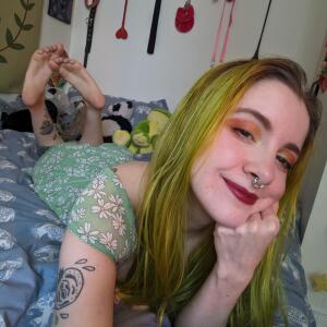 Spacegxrlprincess MYM