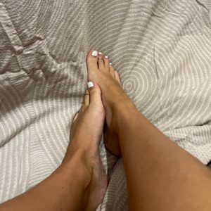 Stela_9 MYM