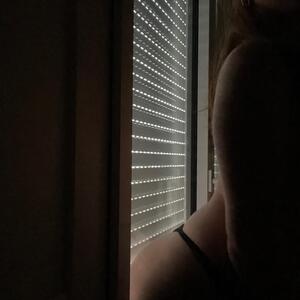 Suzi_x MYM
