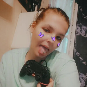 Sweet_lollypopgirl MYM