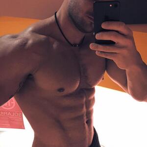 Swiss_sexyboy MYM