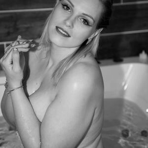 T_melissa MYM