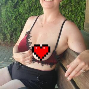 Tania1988 MYM