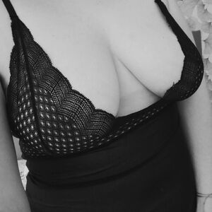 Tania_lingerie MYM